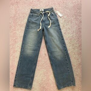Urban outfitters jeans size 24 (00)